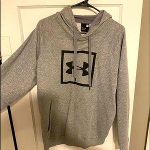 Grey Under Armour Sweatshirtt
